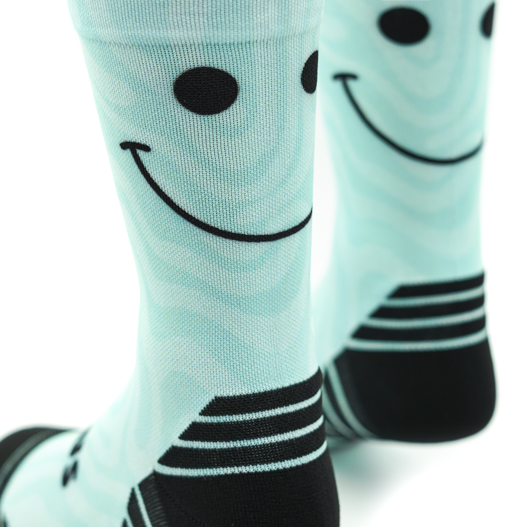 Bubblegum Smile Active Crew Socks