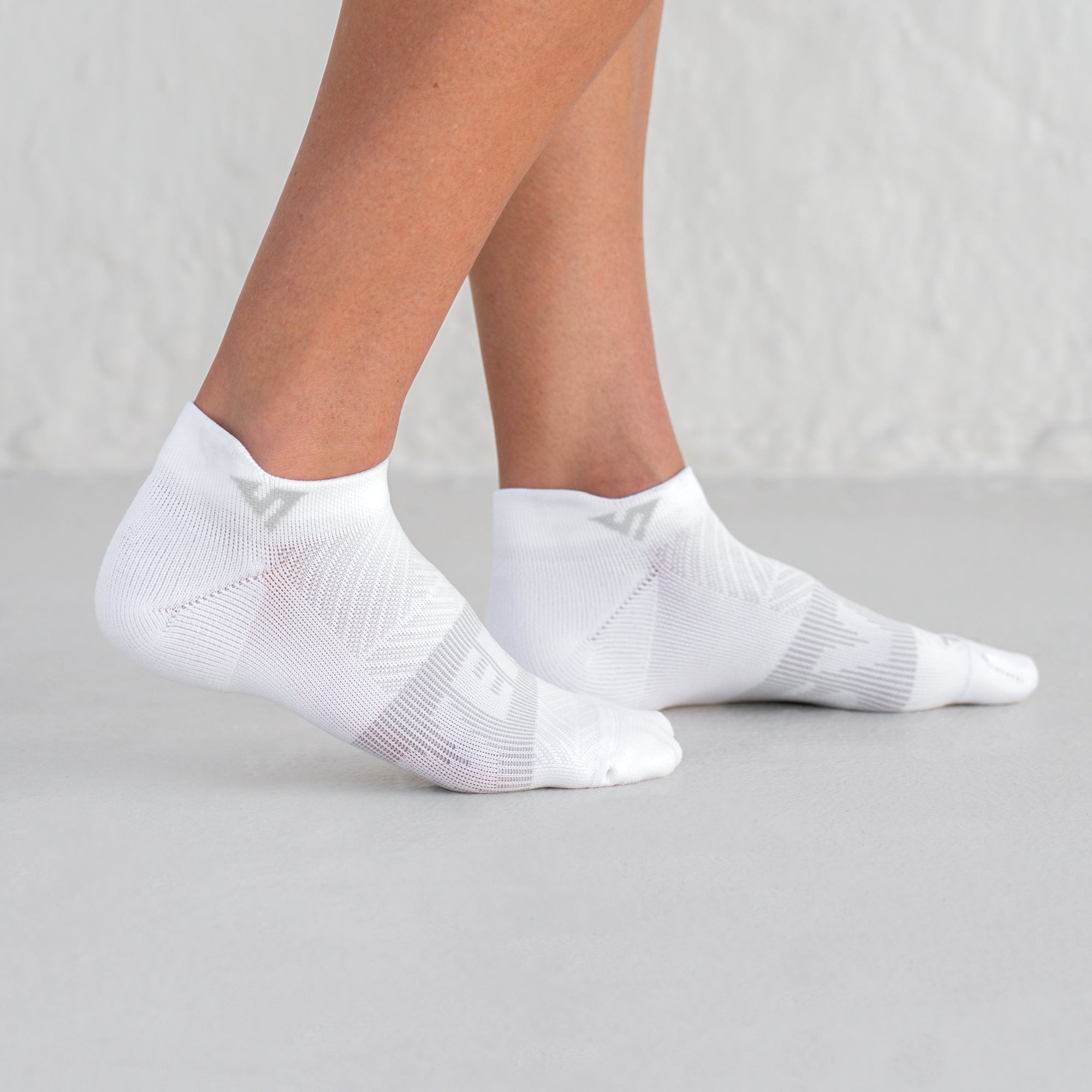 White Velocity Trainer Socks Bundle (4 Pack)